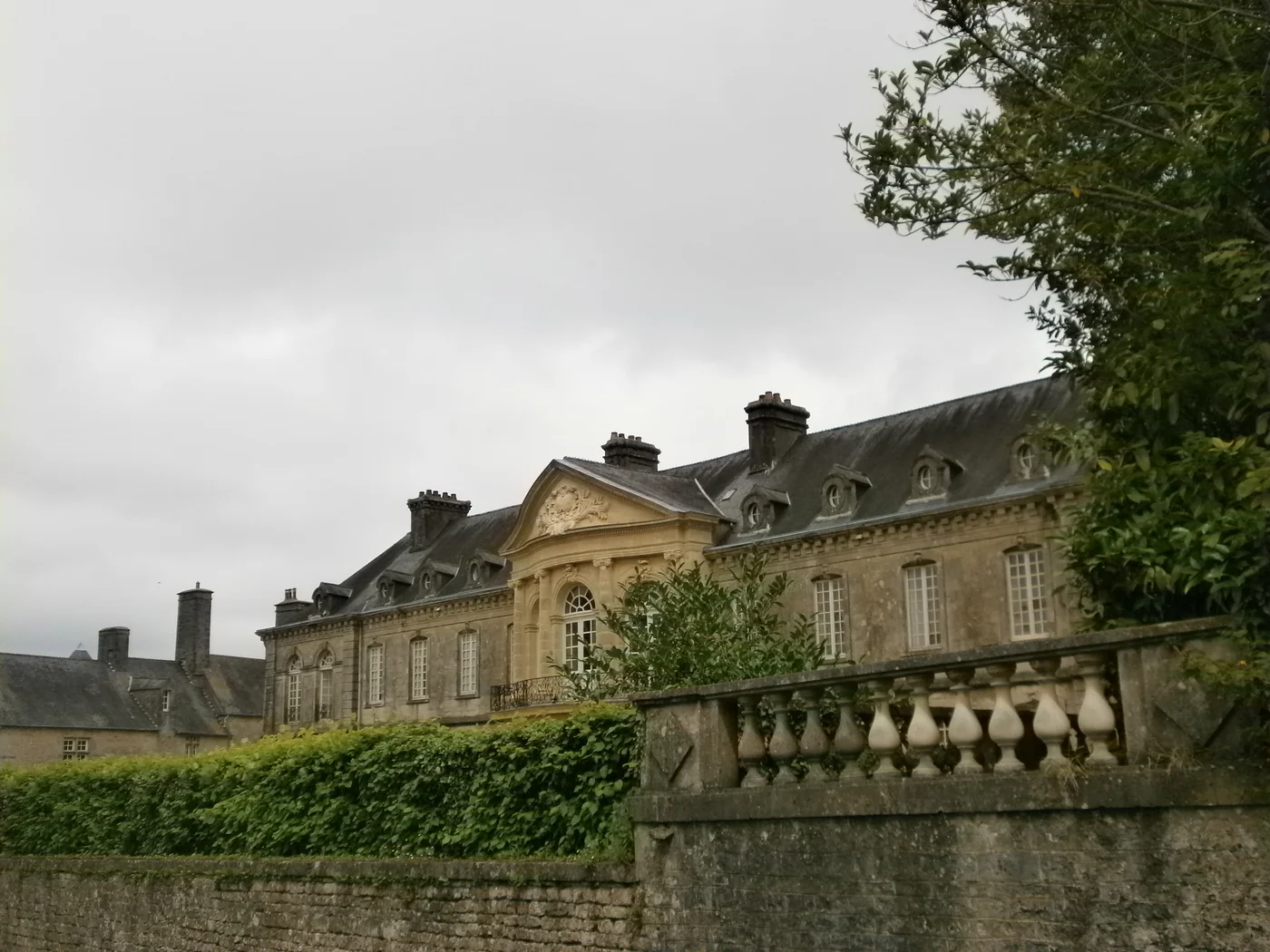 Hôtel de Beaumont Valognes - façade XVIIIe siècle